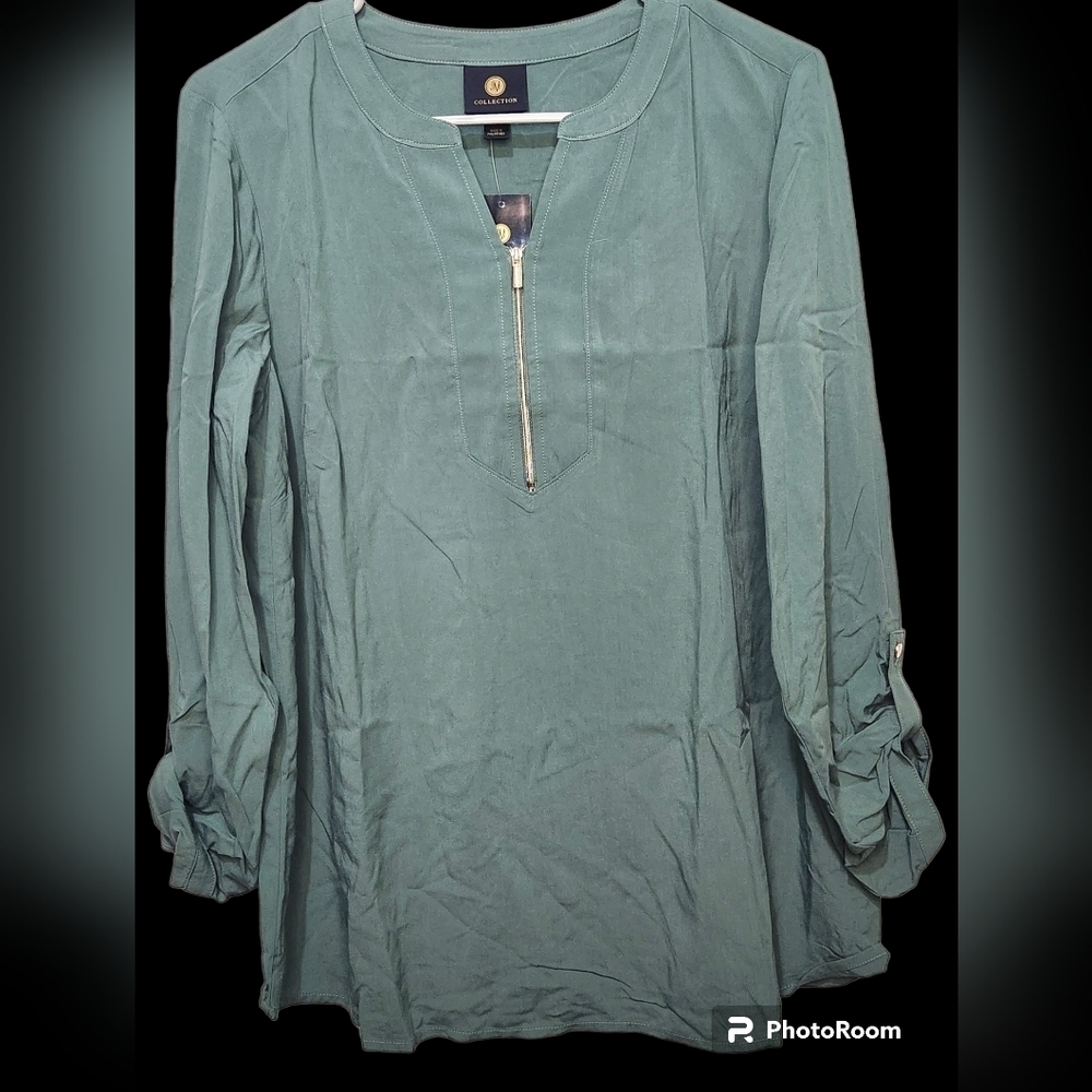 JM Collection Cove Green Blouse Size Small NWT